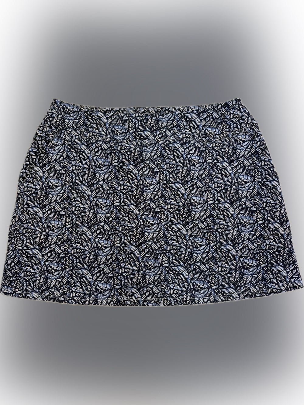 Tommy Bahama Navy and White Leaf-Print Skort